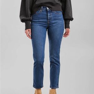 Levi's wedgie straight fit 'Charleston outlasted' dark wash in size 27